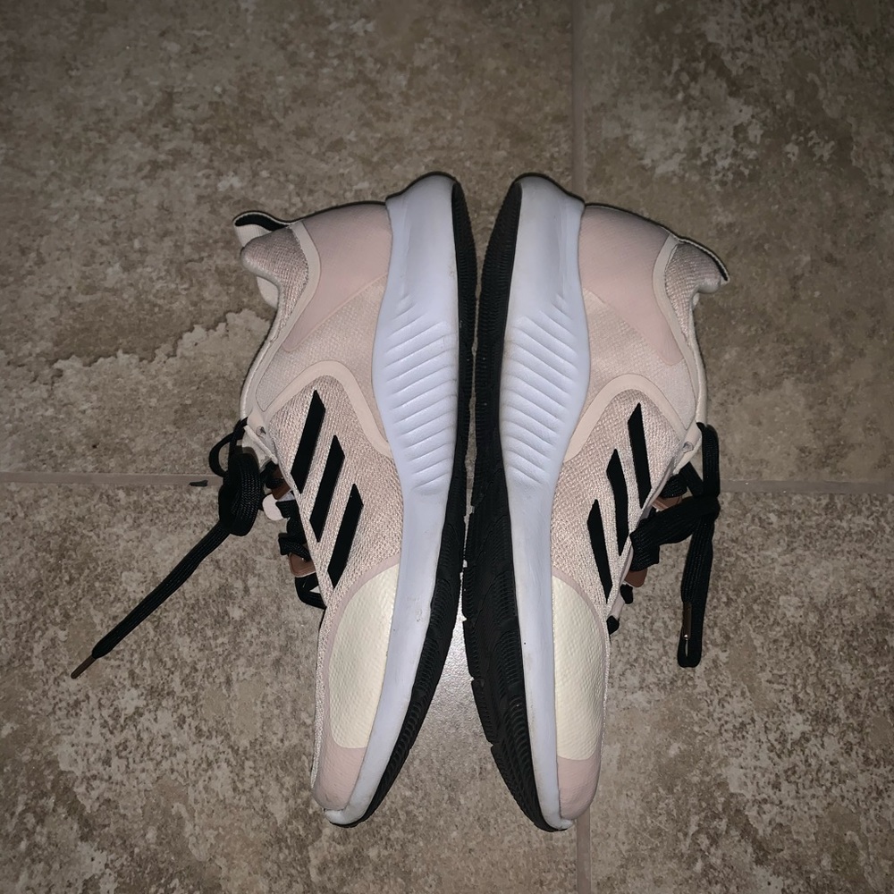 Adidas Edgebounce